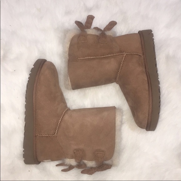 UGG Shoes - NEW IN BOX BAILEY BOW UGGS SIZE 5